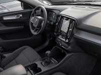 Volvo XC40 T2 - SUV/Off-road - Schwarz - Gebrauchtwagen - Bild 3