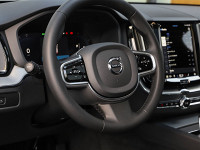 Volvo XC60 B4 (D) - SUV/Off-road - Schwarz - Gebrauchtwagen - Bild 11