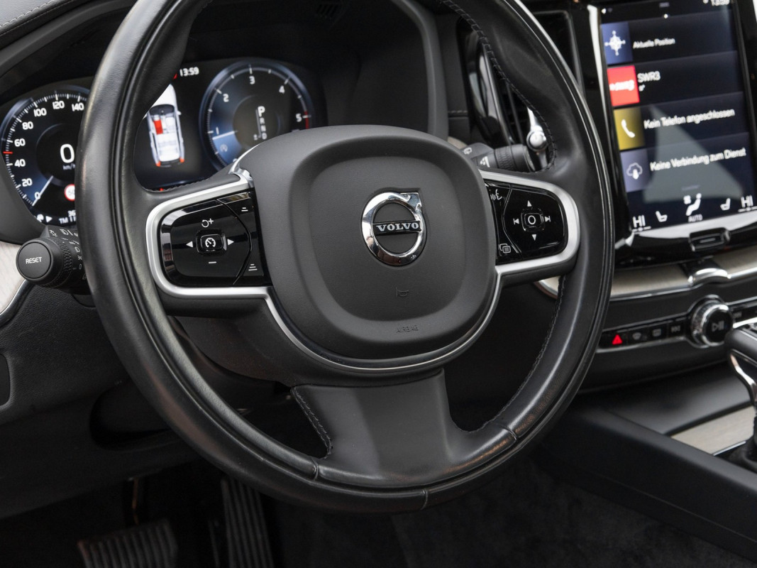 Volvo XC60 D4 - SUV/Off-road - Braun - Gebrauchtwagen - Bild 10