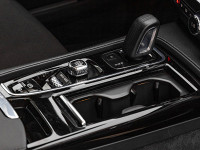 Volvo V60 T6 Recharge AWD - Kombi - Schwarz - Gebrauchtwagen - Bild 9