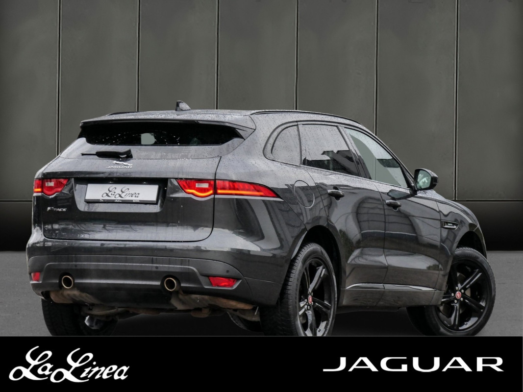 Jaguar F-PACE - SUV/Off-road - Grau - Gebrauchtwagen - Bild 2