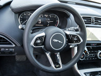 Jaguar XE - Limousine - Rot - Neuwagen - Bild 13