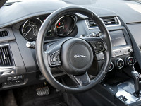 Jaguar E-PACE - SUV/Off-road - Schwarz - Gebrauchtwagen - Bild 9