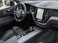 Volvo XC60 T6 AWD Recharge - SUV/Off-road - Silber - Gebrauchtwagen - Bild 3