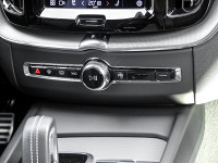 Volvo XC60 T6 Recharge AWD - SUV/Off-road - Weiss - Gebrauchtwagen - Bild 11