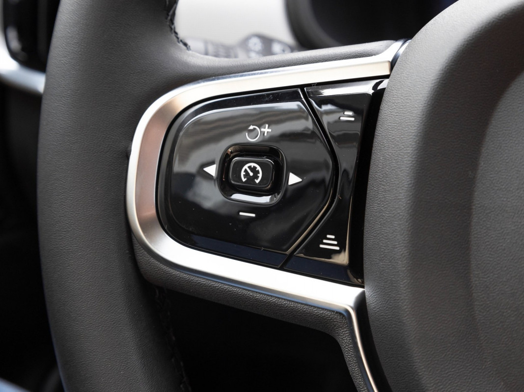 Volvo V90 B4 (D) - Kombi - Grau - Tageszulassung - Bild 14