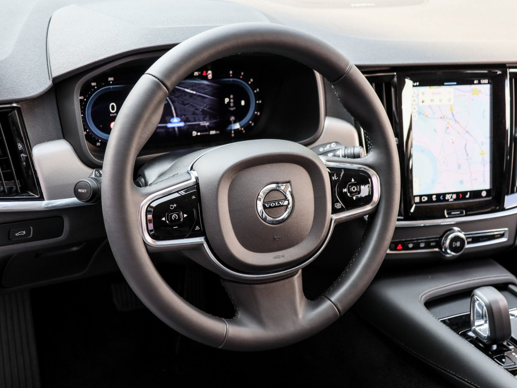 Volvo V90 B4 (B) - Kombi - Grau - Tageszulassung - Bild 10