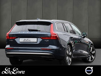 Volvo V60 Recharge Plug-In Hybrid AWD - Kombi - Blau - Neuwagen - Bild 2