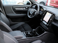 Volvo XC40 B3 (B) - SUV/Off-road - Schwarz - Gebrauchtwagen - Bild 3