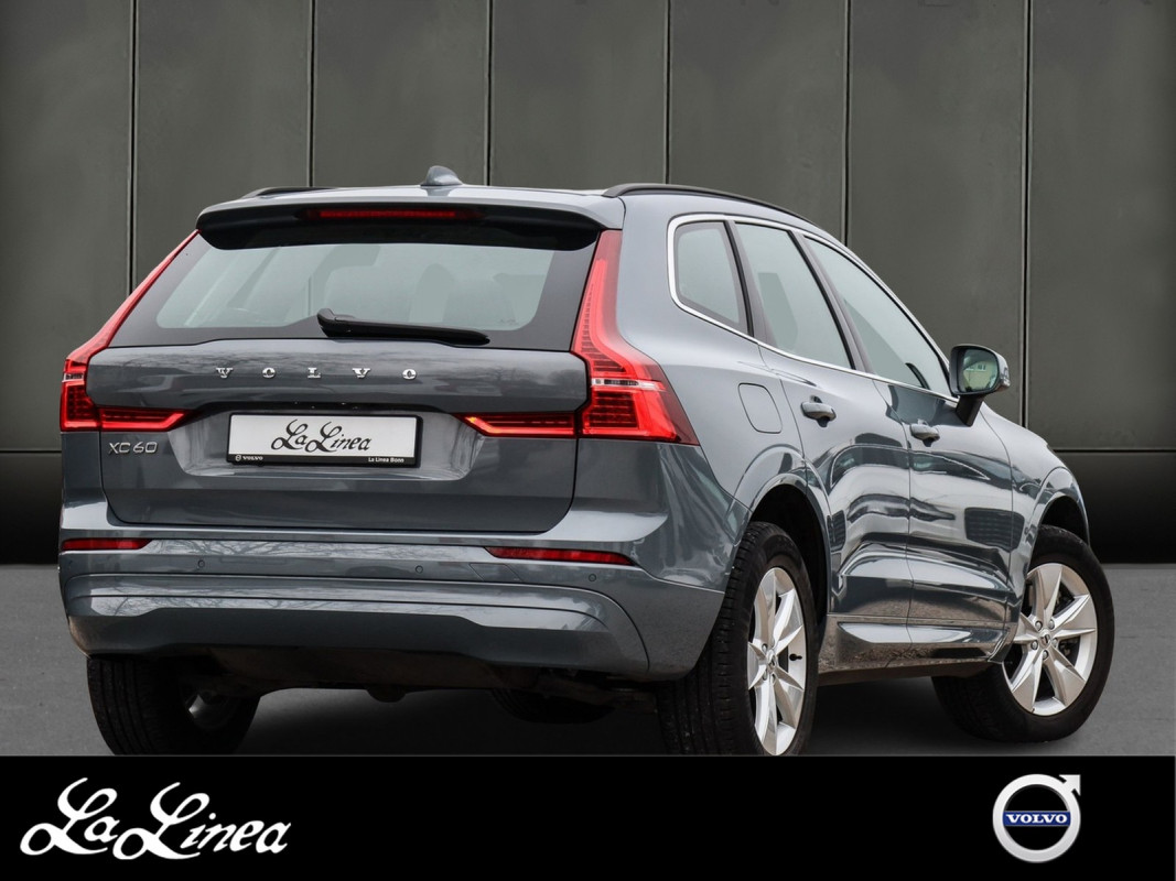 Volvo XC60 B5 - SUV/Off-road - Grau - Gebrauchtwagen - Bild 2