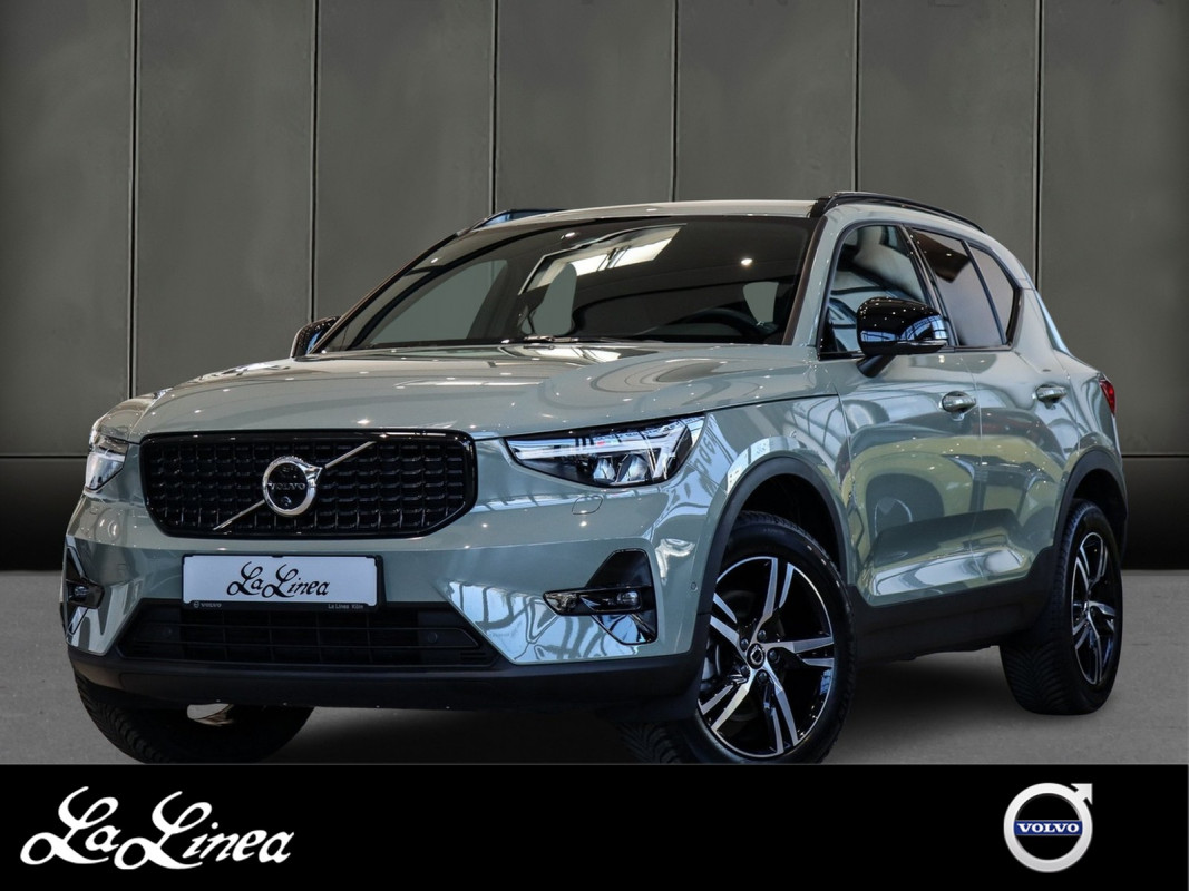 Volvo XC40 B4 (B) - SUV/Off-road - Grün - Gebrauchtwagen - Bild 1