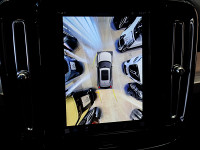 Volvo XC40 B4 (B) - SUV/Off-road - Grün - Gebrauchtwagen - Bild 13