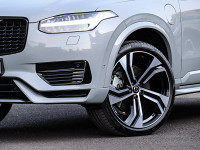 Volvo XC90 T8 AWD Recharge - SUV/Off-road - Grau - Gebrauchtwagen - Bild 6