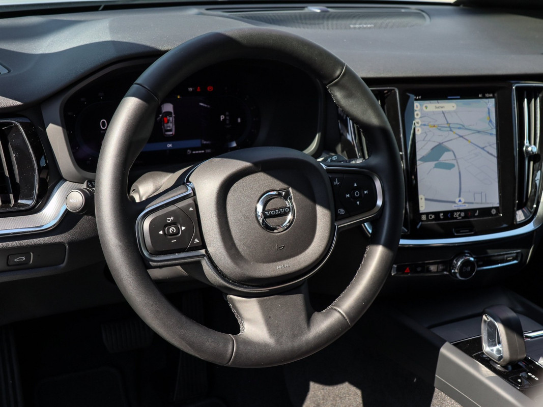 Volvo V60 B4 (B) - Kombi - Weiss - Gebrauchtwagen - Bild 10