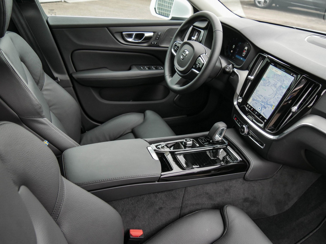 Volvo V60 - Kombi - Weiss - Gebrauchtwagen - Bild 3