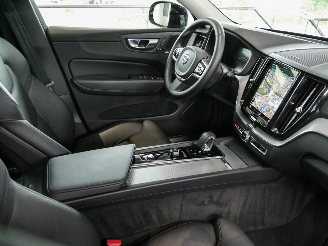 Volvo XC60 - SUV/Off-road - Schwarz - Gebrauchtwagen - Bild 3
