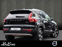 Volvo XC40 B4 Momentum Pro - SUV/Off-road - Schwarz - Gebrauchtwagen - Bild 2