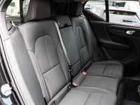 Volvo XC40 B4 Momentum Pro - SUV/Off-road - Schwarz - Gebrauchtwagen - Bild 5