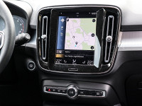 Volvo XC40 B4 Momentum Pro - SUV/Off-road - Schwarz - Gebrauchtwagen - Bild 9