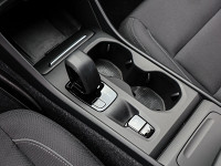 Volvo XC40 B4 Momentum Pro - SUV/Off-road - Schwarz - Gebrauchtwagen - Bild 11