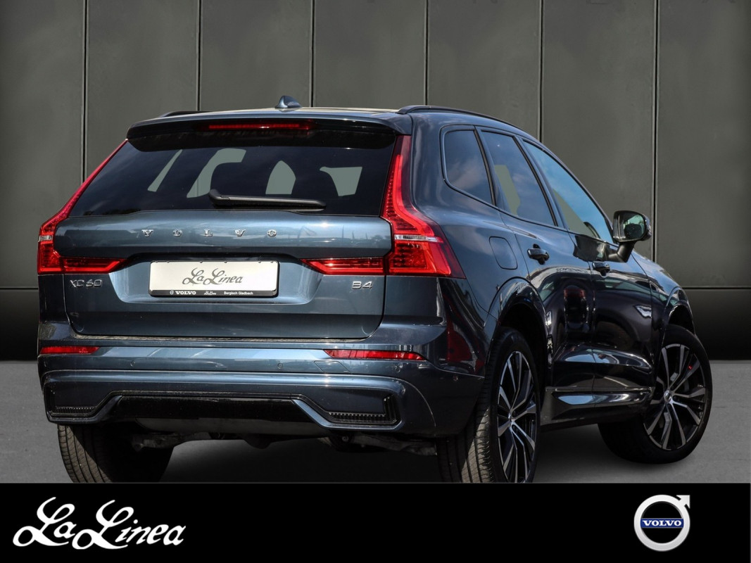 Volvo XC60 B4 (D) - SUV/Off-road - Blau - Gebrauchtwagen - Bild 2