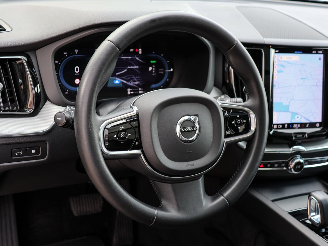 Volvo XC60 T8 - SUV/Off-road - Weiss - Gebrauchtwagen - Bild 10