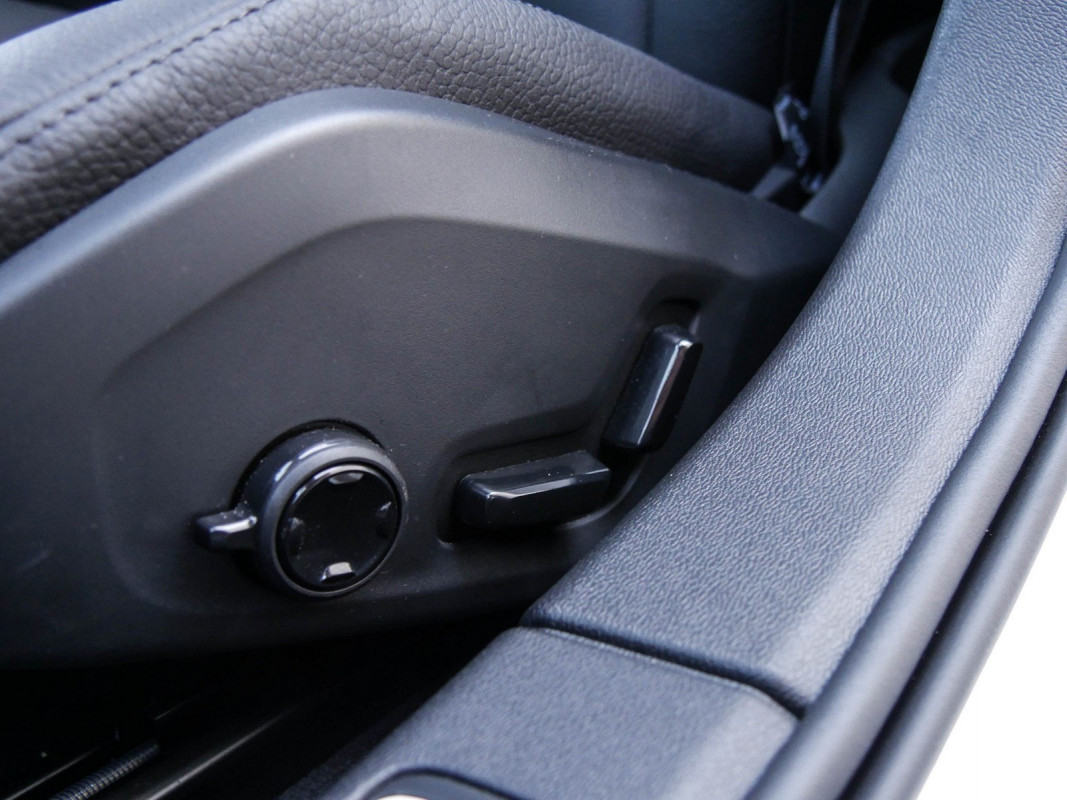 Volvo V60 - Kombi - Weiss - Gebrauchtwagen - Bild 14