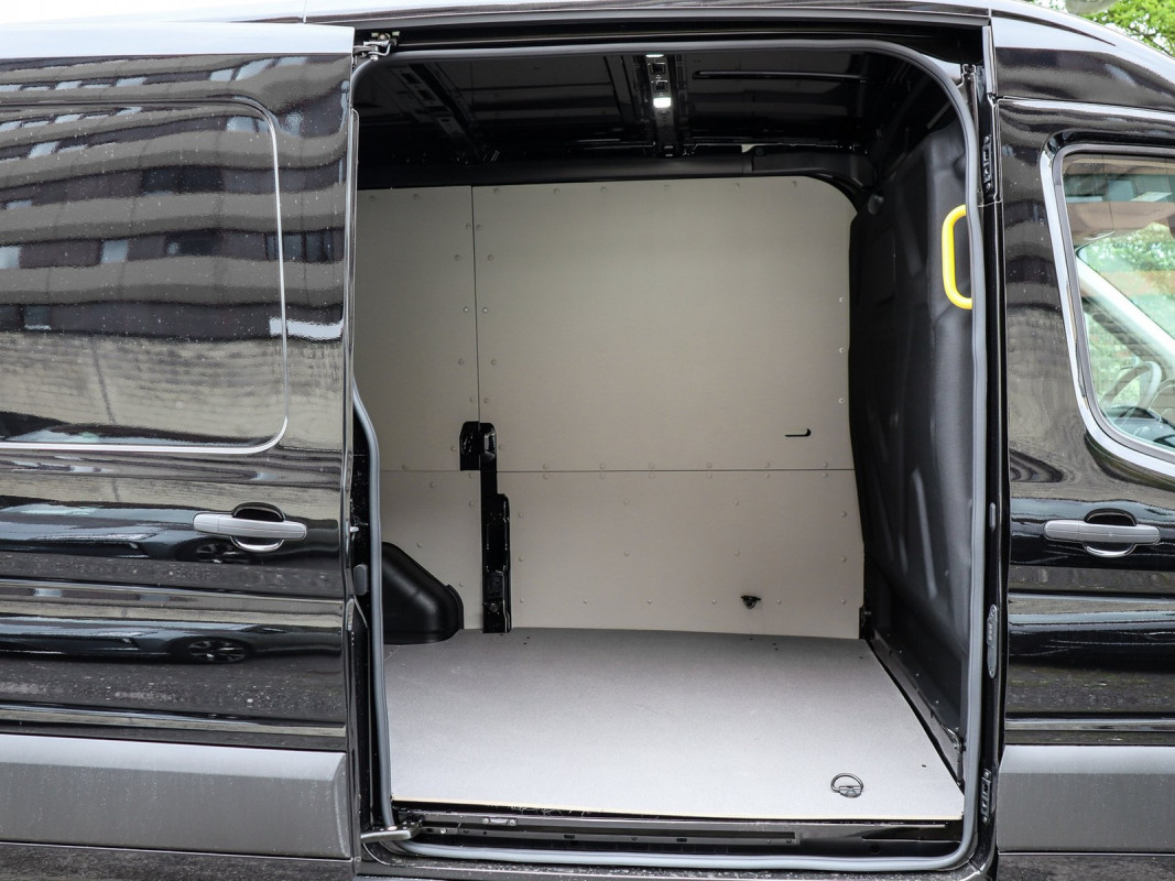 Ford Transit Kastenwagen 350L2H2 Trend - Nutzfahrzeug - Schwarz - Neuwagen - Bild 4
