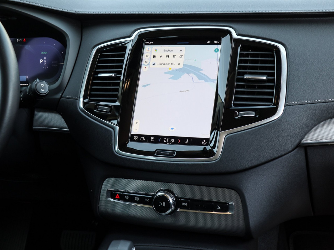 Volvo XC90 Recharge Plug-In Hybrid - SUV/Off-road - Schwarz - Gebrauchtwagen - Bild 9