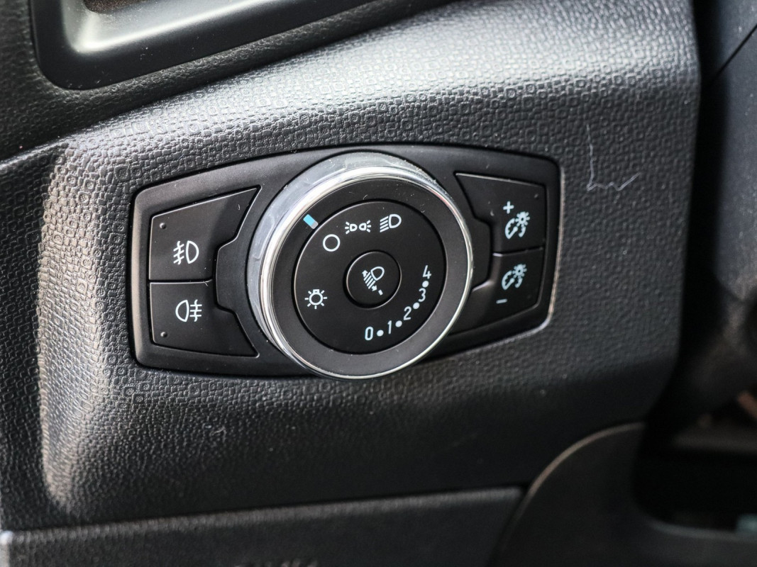 Ford EcoSport - SUV/Off-road - Blau - Gebrauchtwagen - Bild 14