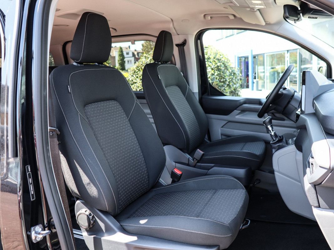 Ford Tourneo Custom Bus - Van/Minibus - Schwarz - Neuwagen - Bild 6
