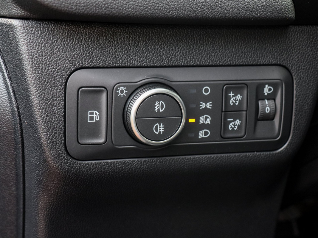 Ford Kuga - SUV/Off-road - Schwarz - Gebrauchtwagen - Bild 15