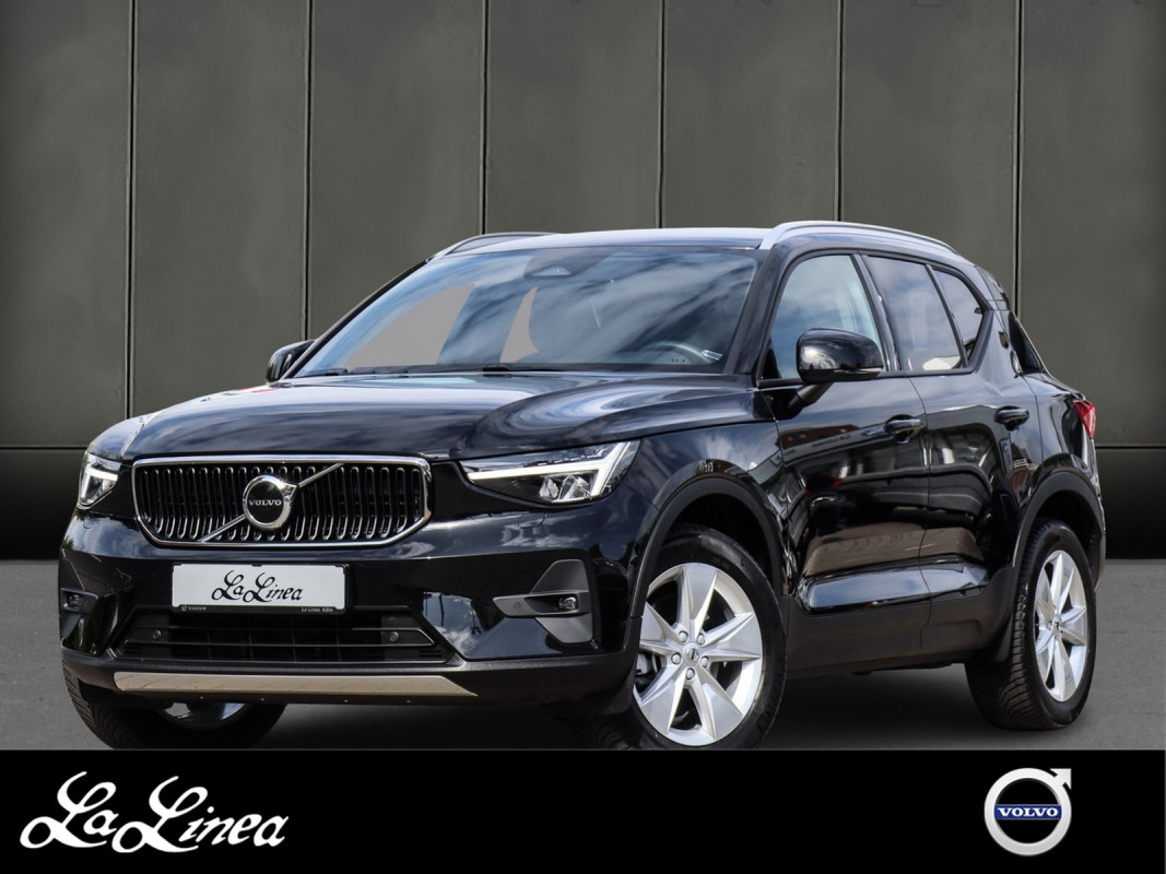 Volvo XC40 B3 (B) - SUV/Off-road - Schwarz - Gebrauchtwagen - Bild 1
