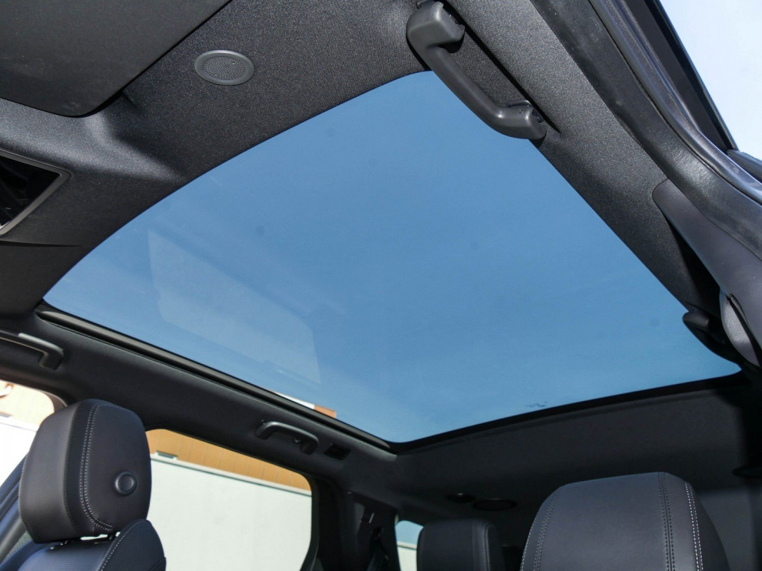 Land Rover Discovery Sport D165 Dynamic SE - SUV/Off-road - Grau - Gebrauchtwagen - Bild 12