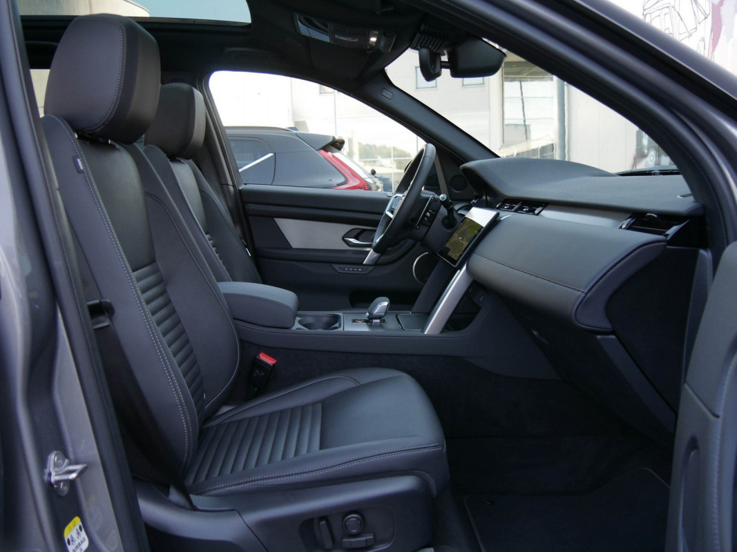 Land Rover Discovery Sport D200 Dynamic SE - SUV/Off-road - Grau - Gebrauchtwagen - Bild 3