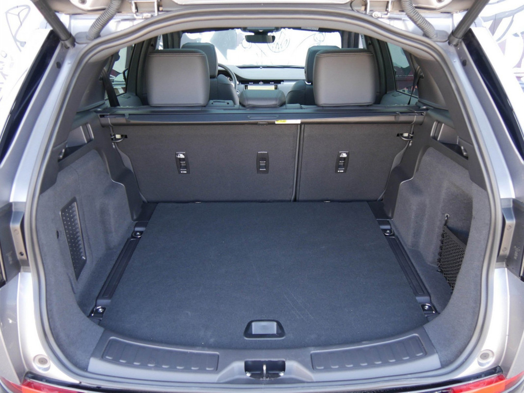 Land Rover Discovery Sport D200 Dynamic SE - SUV/Off-road - Grau - Gebrauchtwagen - Bild 13