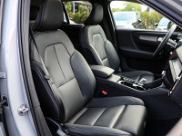 Volvo XC40 B4 (B) - SUV/Off-road - Grau - Gebrauchtwagen - Bild 7