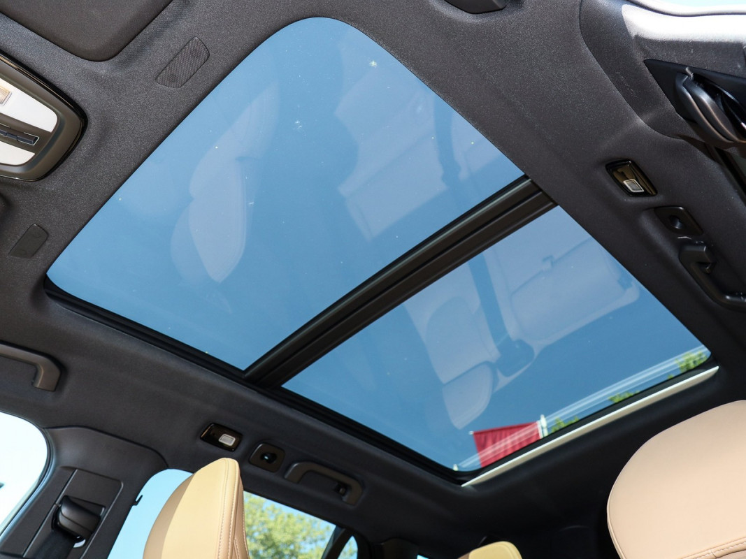 Volvo V60 B4 (B) - Kombi - Weiss - Gebrauchtwagen - Bild 13