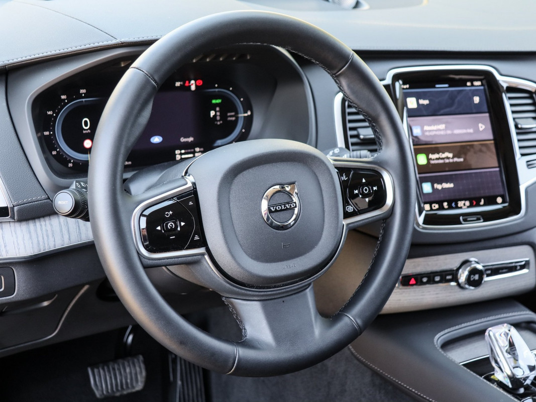 Volvo XC90 T8 Recharge AWD - SUV/Off-road - Silber - Gebrauchtwagen - Bild 10
