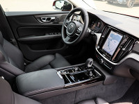 Volvo V60 T6 AWD - Kombi - Rot - Gebrauchtwagen - Bild 3