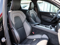Volvo XC60 T6 AWD - SUV/Off-road - Schwarz - Gebrauchtwagen - Bild 7