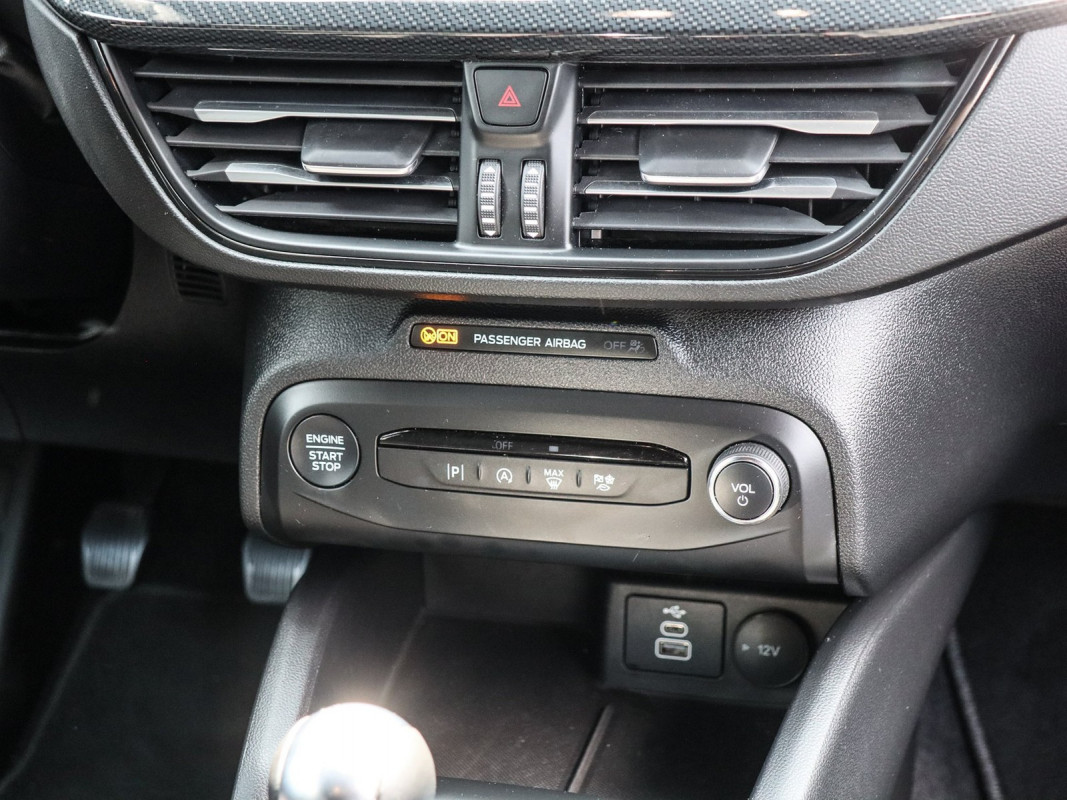 Ford Focus Turnier - Kombi - Weiss - Gebrauchtwagen - Bild 10