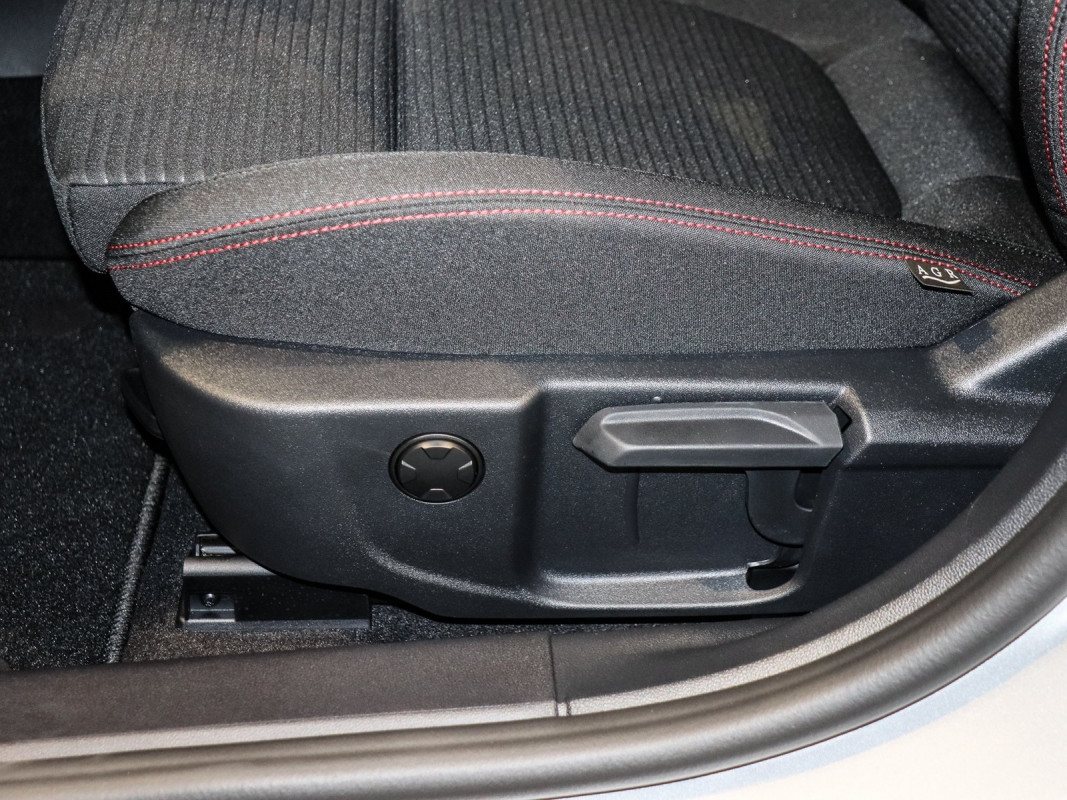 Ford Focus Turnier - Kombi - Silber - Neuwagen - Bild 15