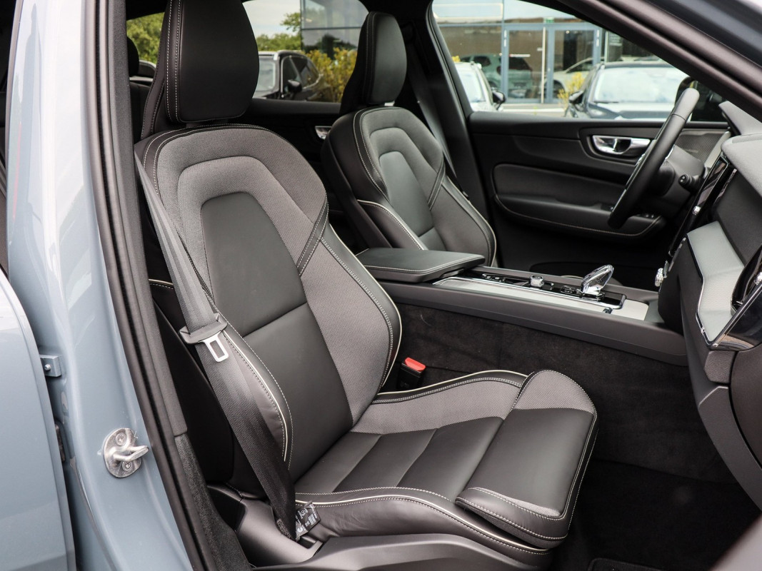 Volvo XC60 T6 Recharge - SUV/Off-road - Grau - Gebrauchtwagen - Bild 7