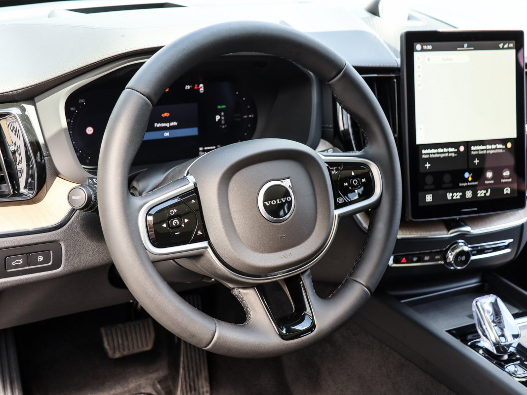 Volvo XC60 T8 AWD - SUV/Off-road - Blau - Gebrauchtwagen - Bild 10