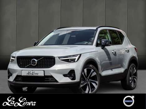 Volvo XC40 B3 (B) - SUV/Off-road - Grau - Gebrauchtwagen - Bild 1