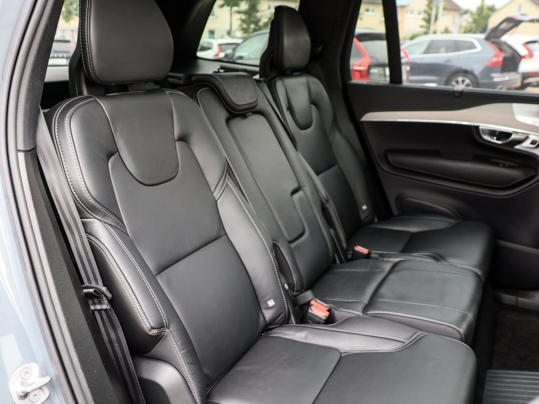 Volvo XC90 T8 - SUV/Off-road - Grau - Gebrauchtwagen - Bild 5