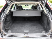 Volvo XC60 B4 Diesel - SUV/Off-road - Schwarz - Gebrauchtwagen - Bild 12