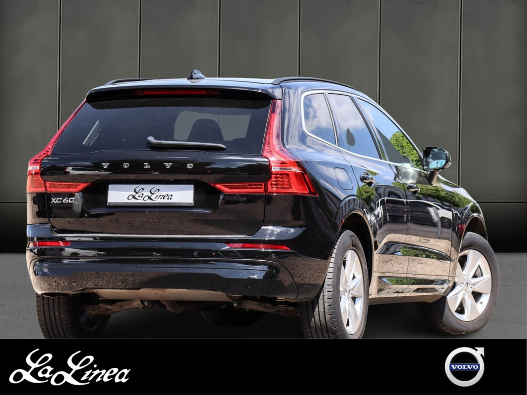 Volvo XC60 B4 Diesel - SUV/Off-road - Schwarz - Gebrauchtwagen - Bild 2