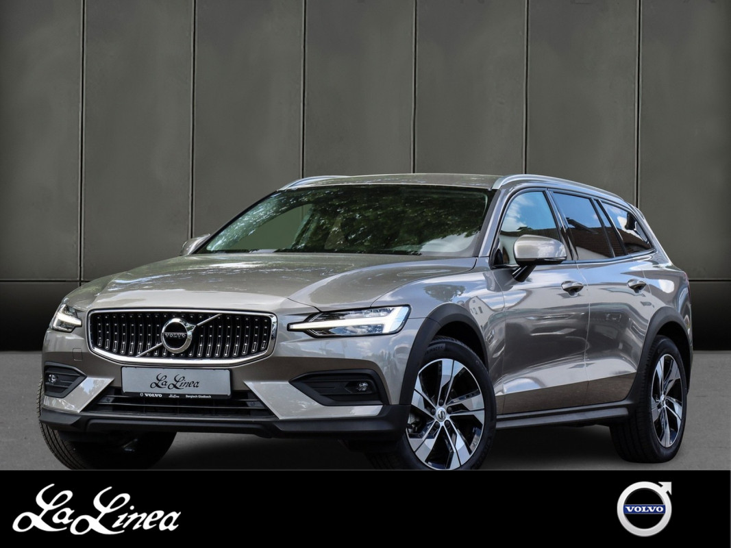 Volvo V60 Cross Country B5 - Kombi - Grau - Gebrauchtwagen - Bild 1